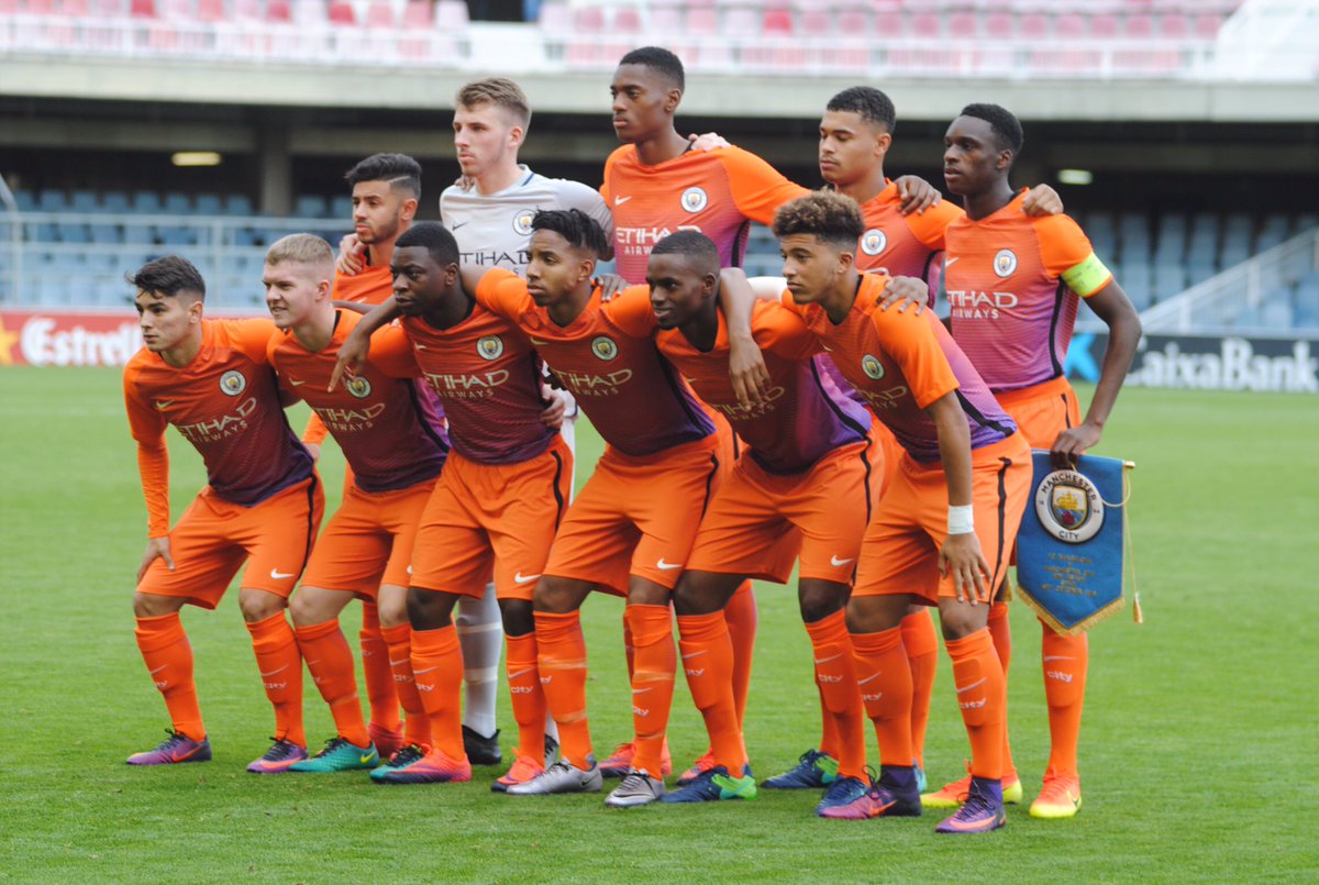 Only Black Boots Allowed? Manchester City Players Wear Colored Boots in UEFA Youth League ...