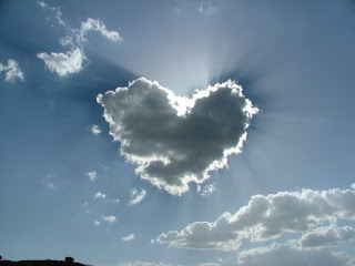 attractive valentine cloud picture