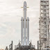 Emplazado el supercohete Falcon Heavy de SpaceX 