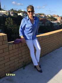 WHITE JEANS AND A BLUE SILK SHIRT FOR A LUNCH DATE