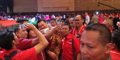 AGEN POKER - Seluruh Kader PDI-P Gotong Royong Menangkan Ahok-Djarot