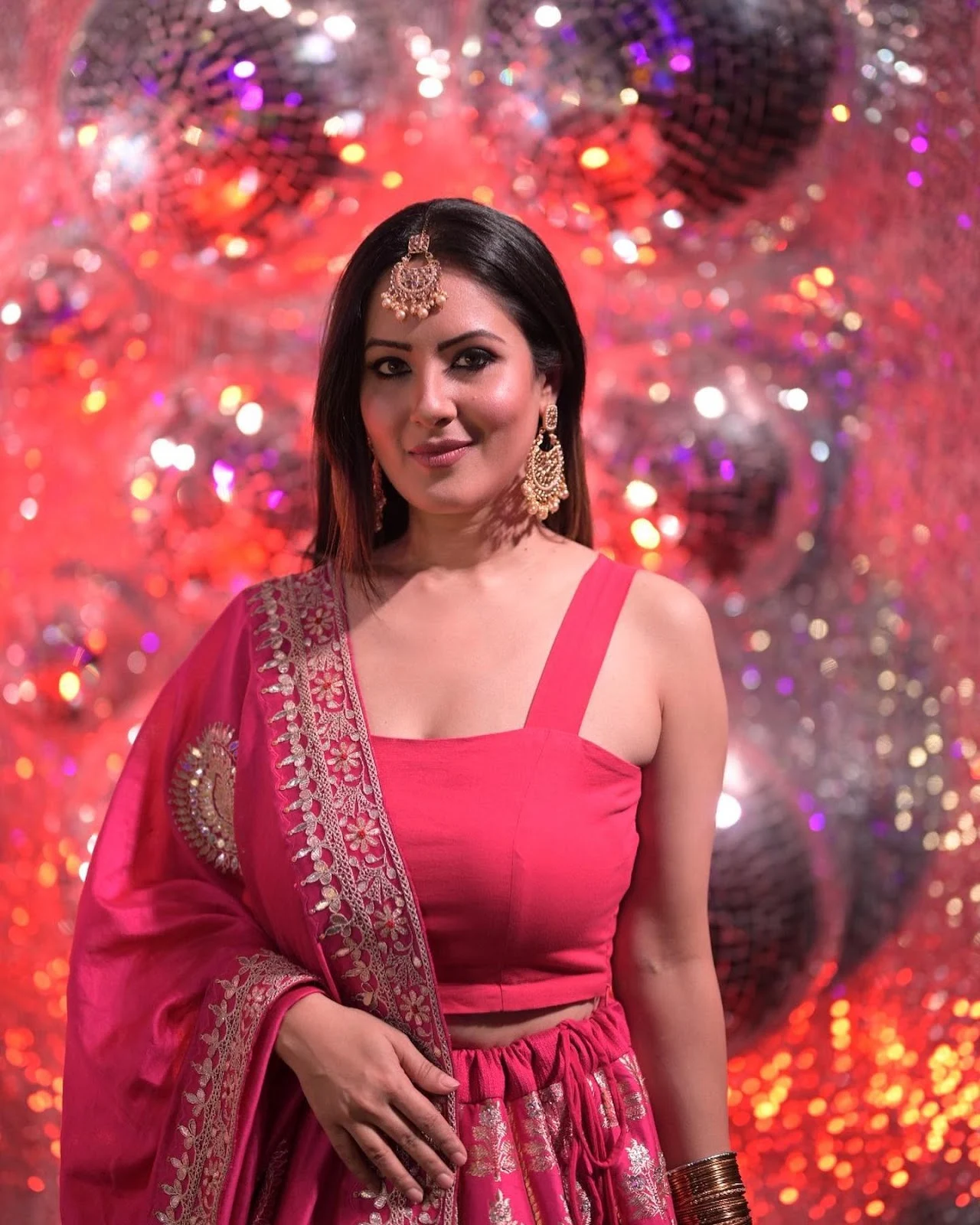 Puja Banerjee curvy bengali actress lehanga