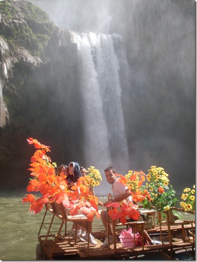 Incontro alle cascate di Ouzoud