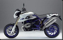 BMW HP2 Megamoto 09