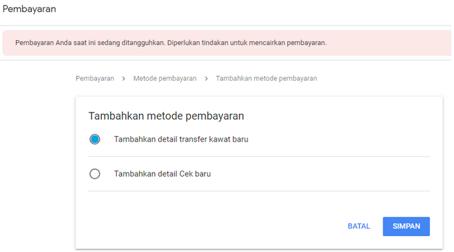 Opsi pembayaran AdSense: "Tambahkan detail transfer kawat baru" atau "Tambahkan detail Cek baru"