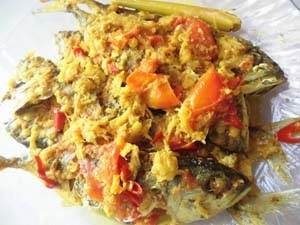 Resep Ikan Kembung Bumbu Kuning