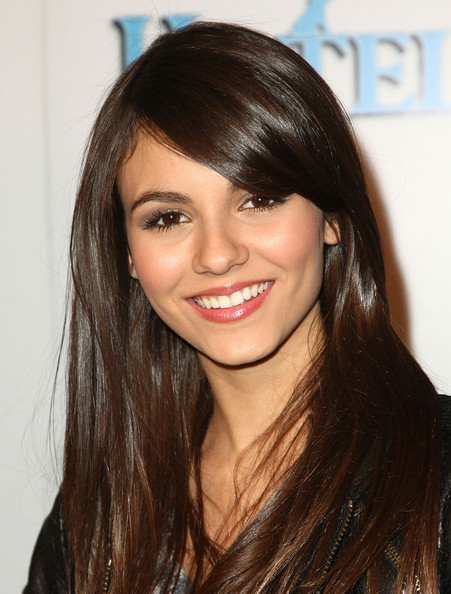 Victoria Justice Lifestyle | Fashion More Style  width=