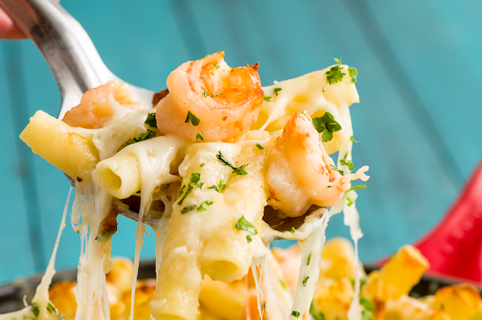 30 Minute Cheesy Garlic Shrimp Alfredo #dinnerrecipe #food #amazingrecipe #easyrecipe 