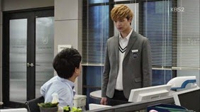 School 2015 E06 0868