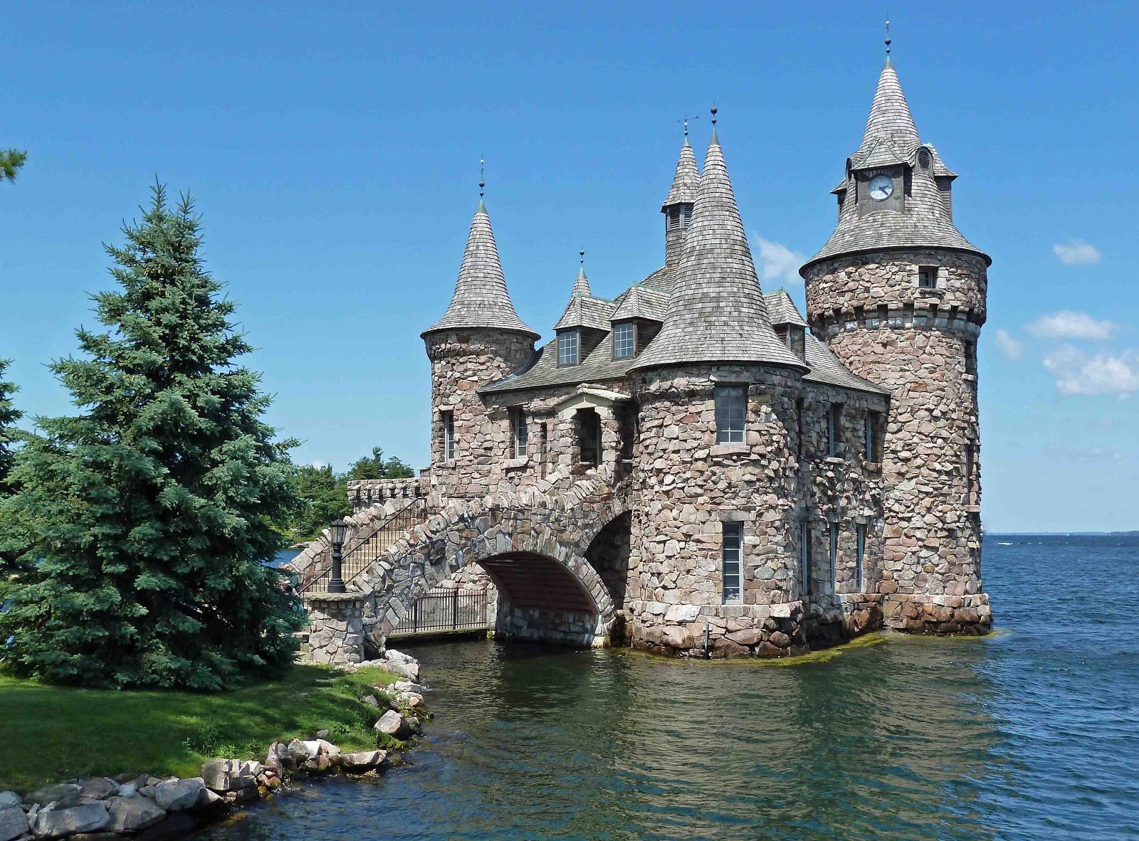 Last Dance Boldt Castle  Heart Island 1000 Islands