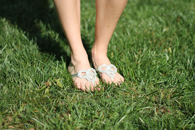 fibi & clo love knot sandals