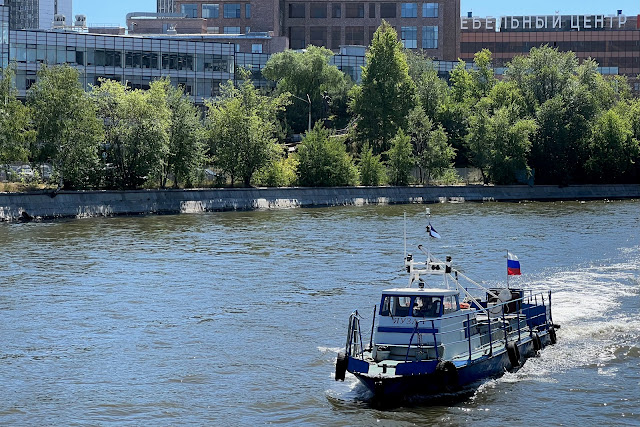 Москва-река, Симоновская набережная
