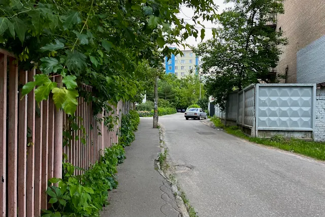 Королёв, улица Горького, Стадионная улица, дворы