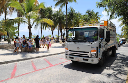 Refuerzan trabajos de limpieza durante el periodo vacacional de verano en Isla Mujeres