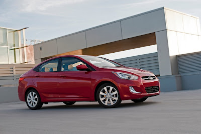 hyundai 2012 accent red