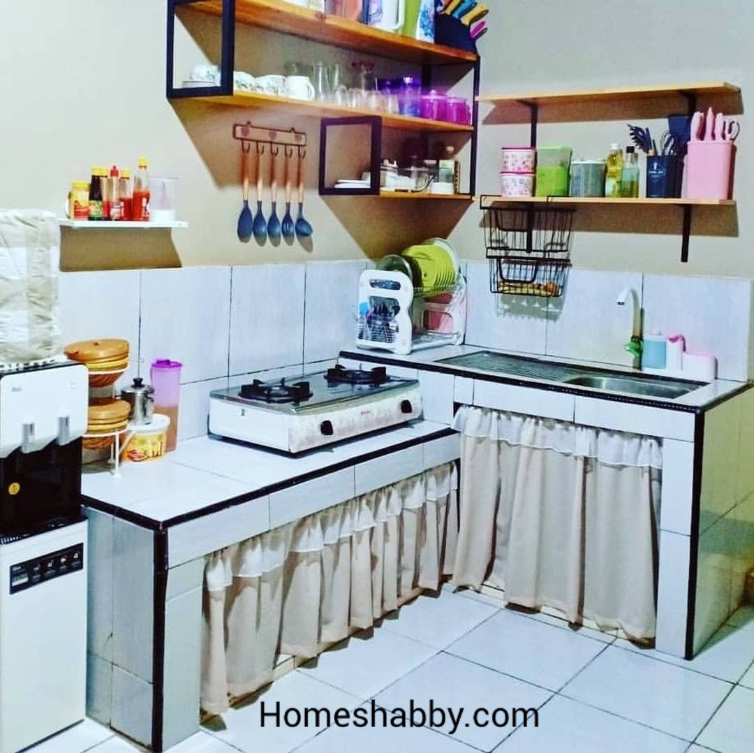 Desain Terbaru Ruang Dapur Ukuran 2 X 2 M Dengan Rak Perabot Yang Cantik Homeshabbycom Design Home Plans