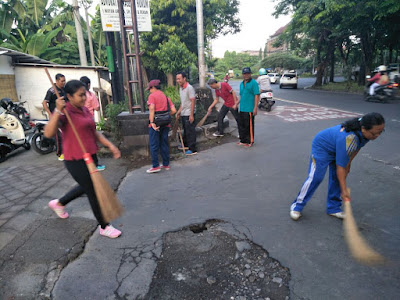  Pemkot Denpasar Pastikan Kebersihan Lingkungan Dan Edukasi Masyarakat