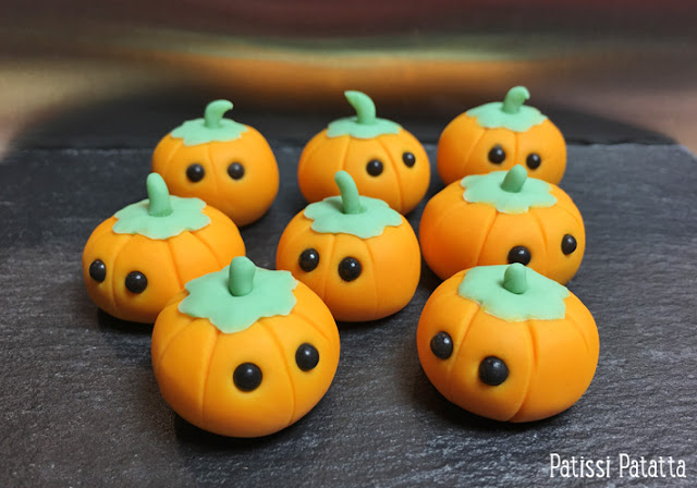 recette de gâteau Halloween, la trouille des citrouilles, gâteau Halloween, Halloween cake, citrouilles Halloween, serpents en pâte à sucre, serpents Halloween, snakes cake, cake design, gâteau décoré, pâte à sucre, Halloween, gâteau la trouille des citrouilles, gâteau serpent, patissi-patatta