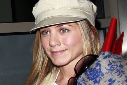 Jennifer Aniston Without Makeup