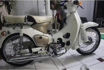 Modifikasi Honda C50 Pispot  Oto Trendz