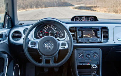 2013 volkswagen beetle dashboard