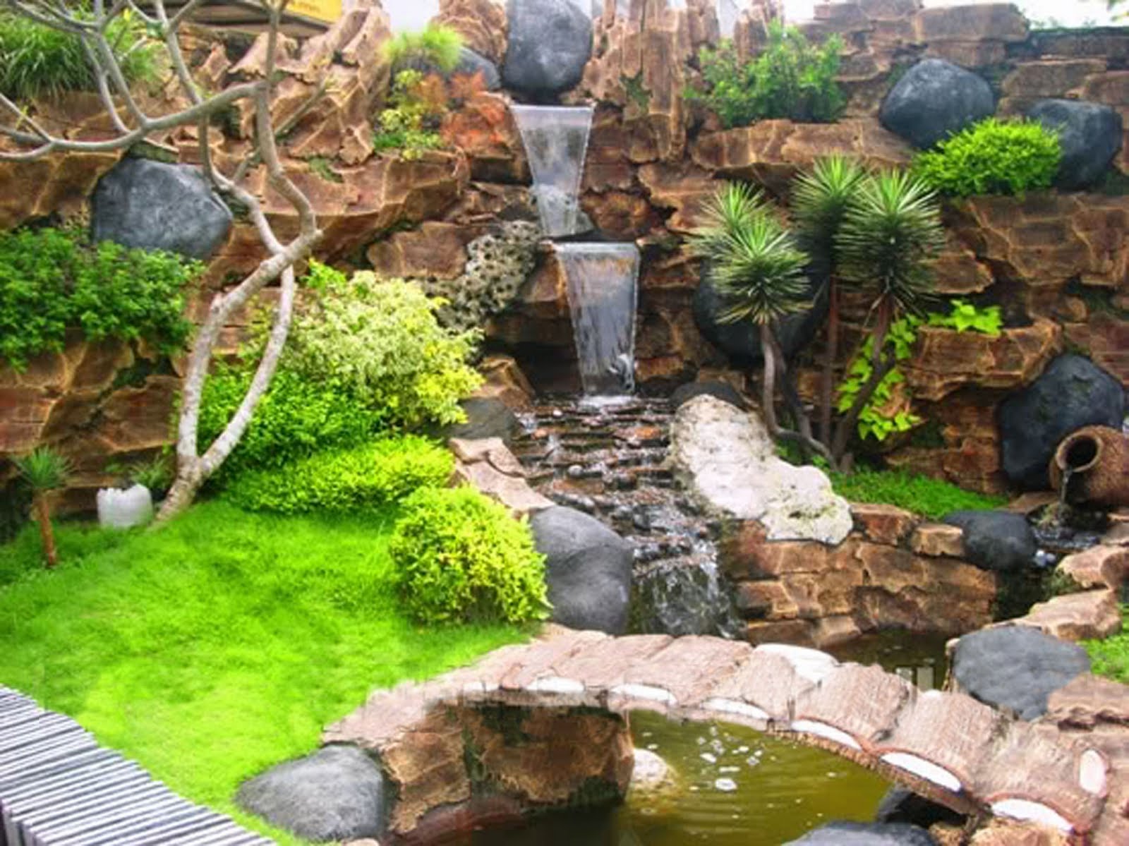 DESAIN GAMBAR PANCURAN AIR TAMAN WATERFALL Freewaremini