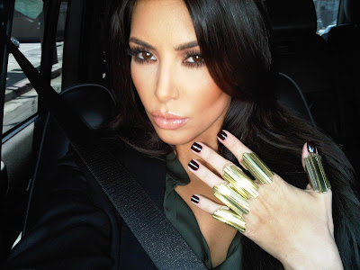 kim kardashian twitter pictures. kim kardashian twitter photos.