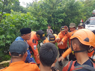 Camat Kronjo H. Tibi Pimpin Langsung Pencarian Korban Tenggelam di Cirumpak