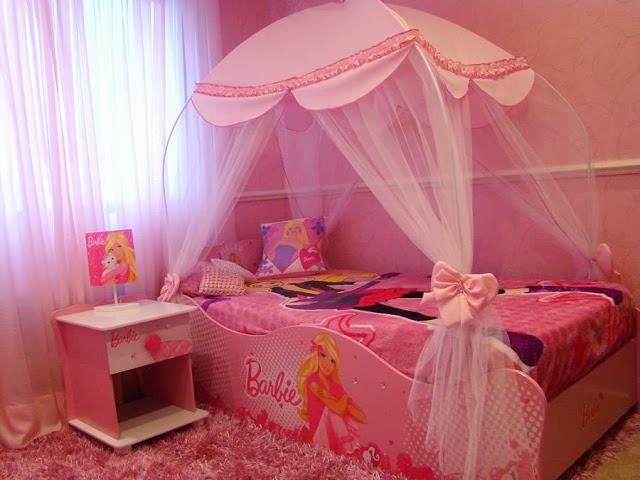 Blooms of Dahlia barbie bedroom decor 