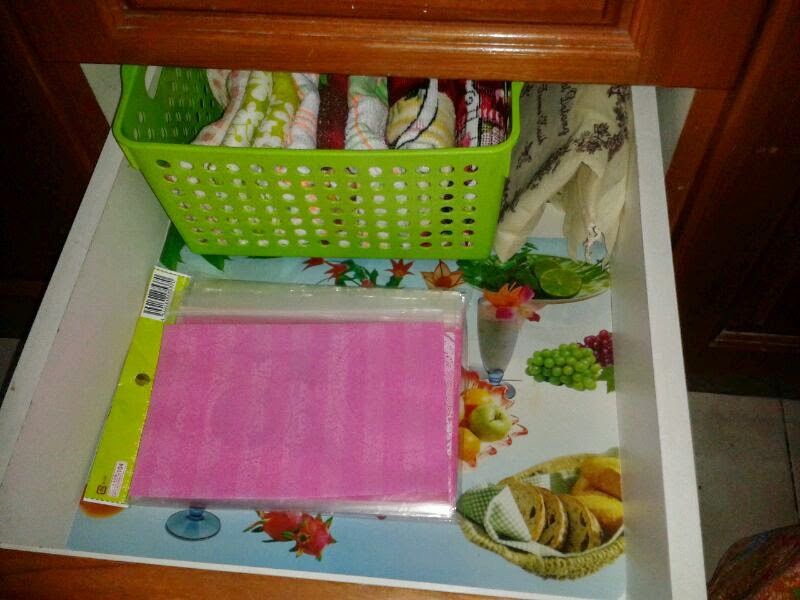 Kisah Hidupku Simpan Barang  Dalam Laci Kabinet Dapur