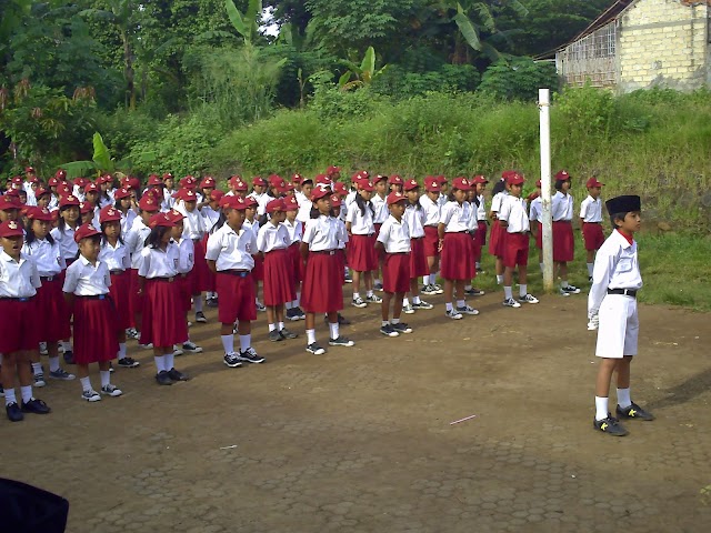 Siswa SDN di Cipayung Melebihi Kapasitas