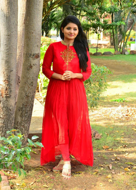 Malayalam Actress Reshmi Menon Hot Pics