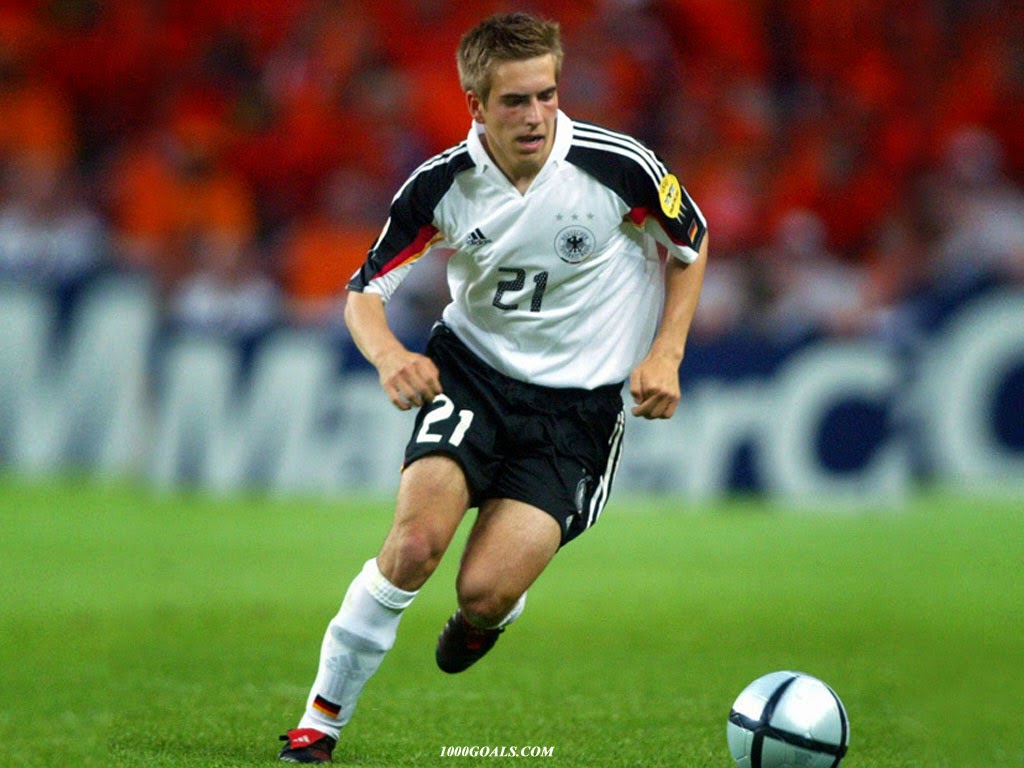 Philipp Lahm o 4° melhor lateral direito do Pro Evolution Soccer 2013.