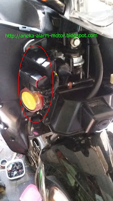 Cara pasang alarm motor Honda Revo Fi