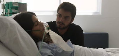 Laila (Julia Dalavia) e Bruno (Rodrigo Simas) em cena da novela das seis da Globo, Órfãos da Terra