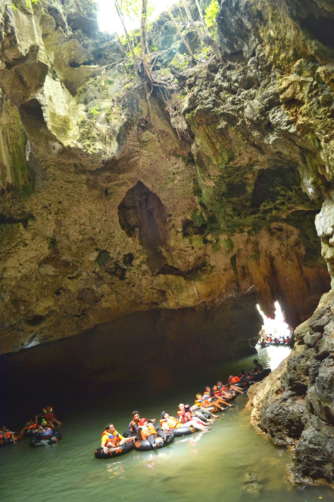 5 Objek Wisata Goa yang Layak Dikunjungi di Jogja, Sensasinya Unik!