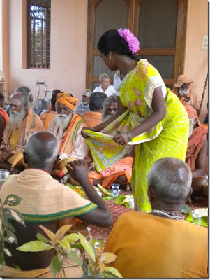 hindu-cermony-ritual-washing