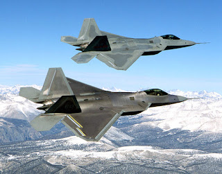 F-22 RAPTOR - Pesawat Tempur Siluman