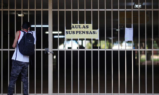 Aulas Suspensas