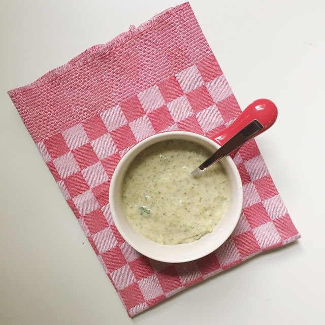 Broccoli-Cheddar-Soup-Recipe-Vegetarian 