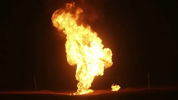 وزير النفط الإيراني يتهم إسرائيل بالوقوف وراء انفجارات خطوط الغاز