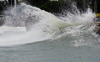 Malaysia Sejahtera: Gempaq!! Pulau Pinang dilanda Tsunami ...