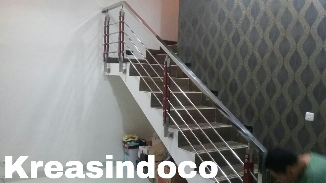 Railing Stainless Klasik Pemasangan di Perumahan Bumi Daya Cinere