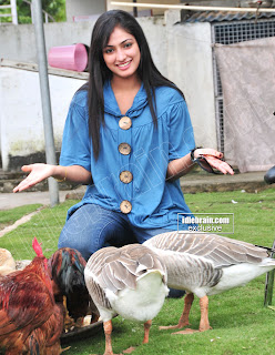 TELUGU MOVIE New Cute and Lovely Actress HARI PRIYA Photos 