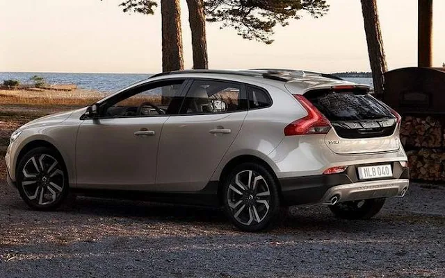 Volvo V40 2017