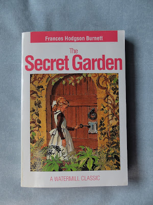 The Secret Garden by Frances Hodgson Burnett | Two Hectobooks