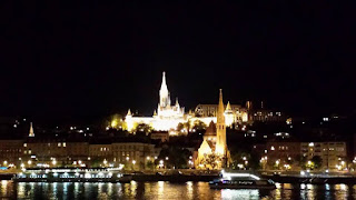 budapest by night nattbild slott lysande