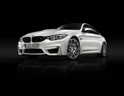 Νέο Competition Package προσδίδει έμφαση στο σπορ χαρακτήρα των BMW M3 και BMW M4