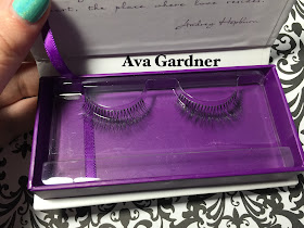 Sheena Sujan Eyelashes review.