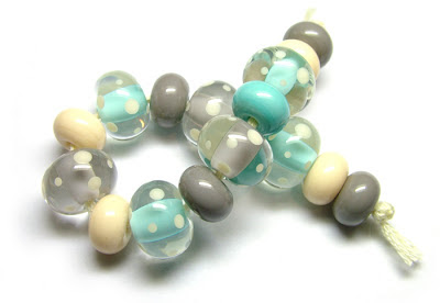 Lampwork glass beads